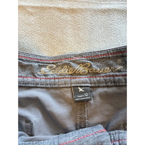 Eddie Bauer Women's Pants 12 Gray Capri Cargo Gorpcore Hiking Grunge Mid-rise - Picture 7 of 16